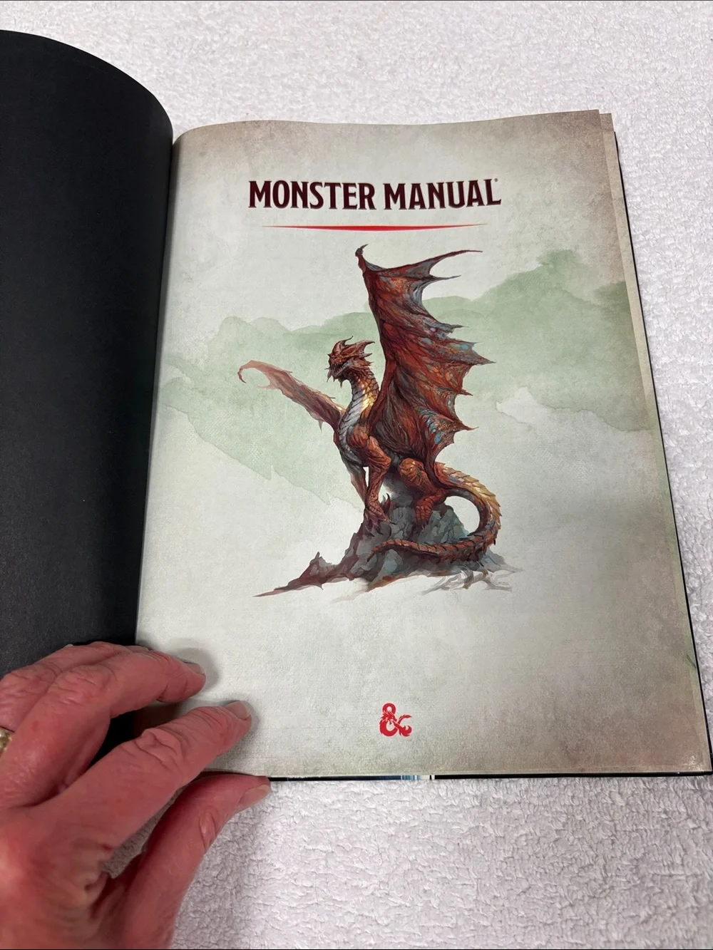 Dungeons & Dragons Monster Manual role playing game hardcover - Picture 2 of 8
